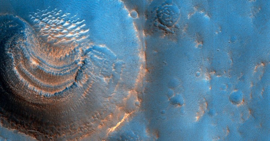 Mysterious mars crater deposits